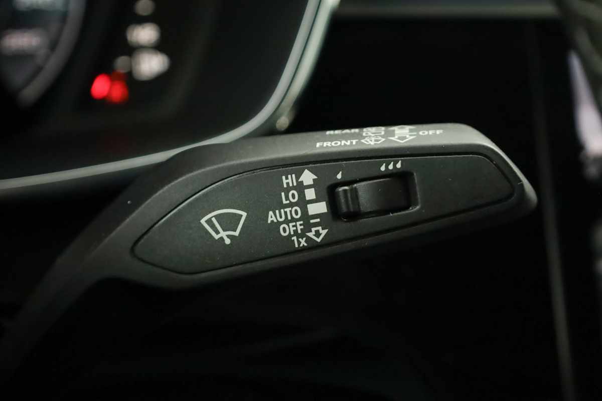 audi-q3-2023-hibrido-a-gasolina-1395cc