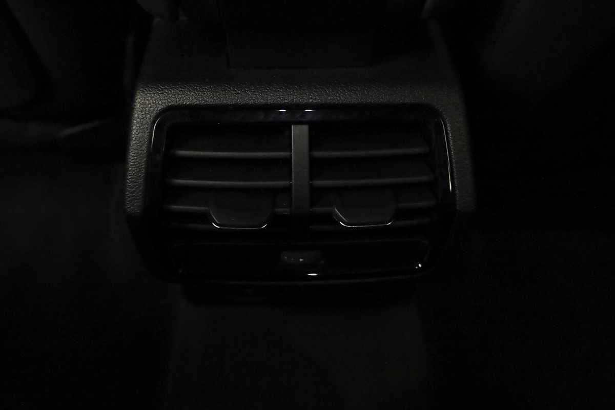 audi-q3-2023-hibrido-a-gasolina-1395cc
