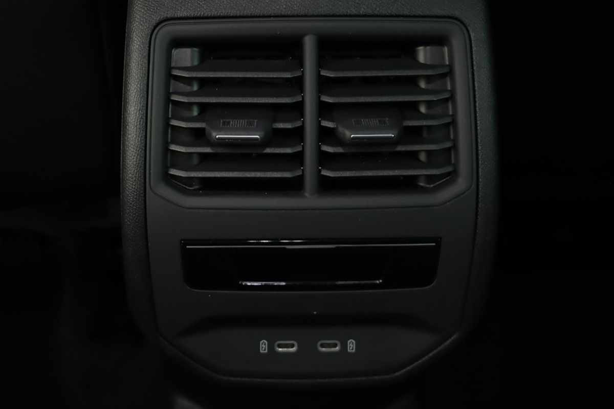 seat-leon-st-2025-hibrido-a-gasolina-1498cc
