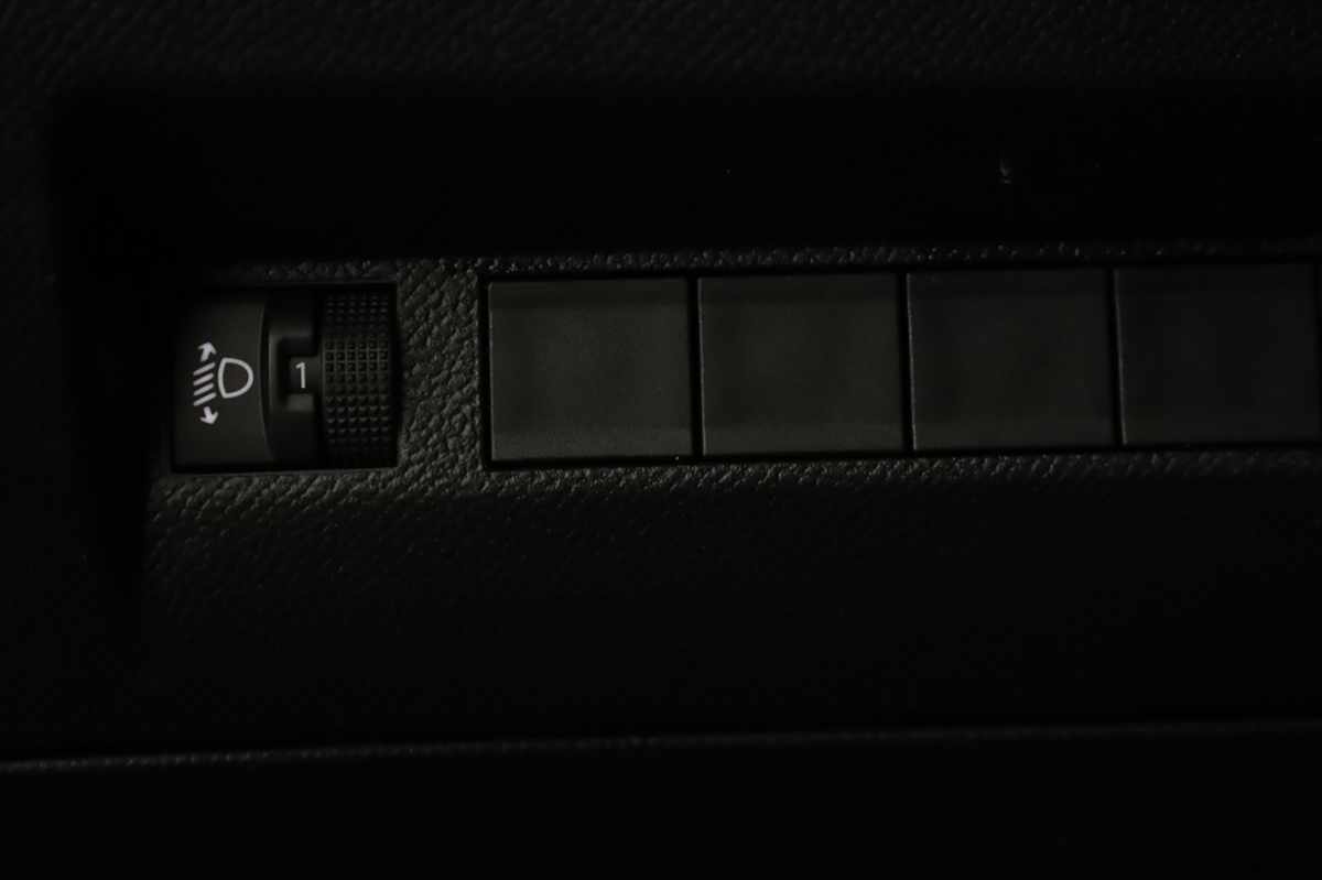 peugeot-208-2025-gasolina-1199cc