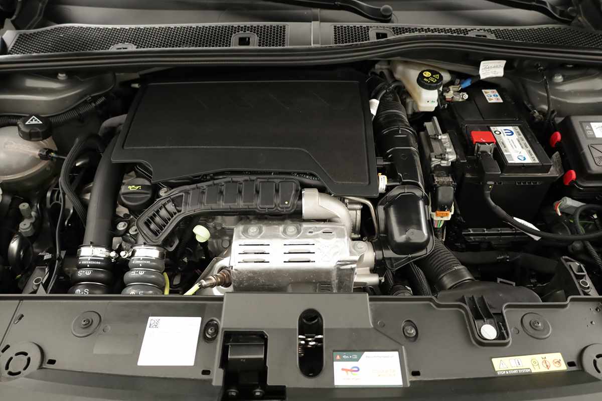 peugeot-208-2025-gasolina-1199cc