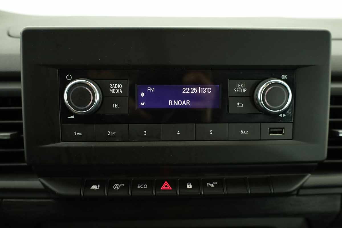 renault-trafic-2023-diesel-1997cc