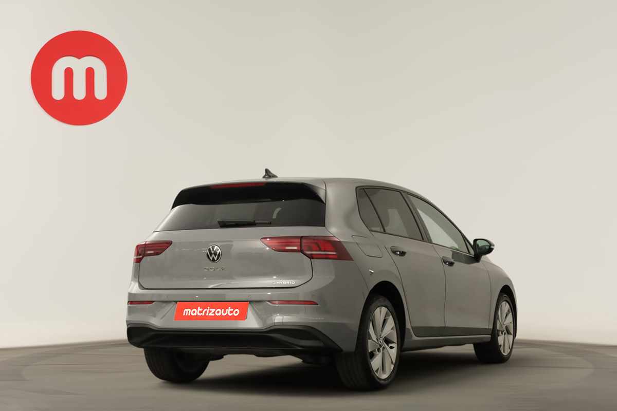 volkswagen-golf-2025-hibrido-a-gasolina-1498cc