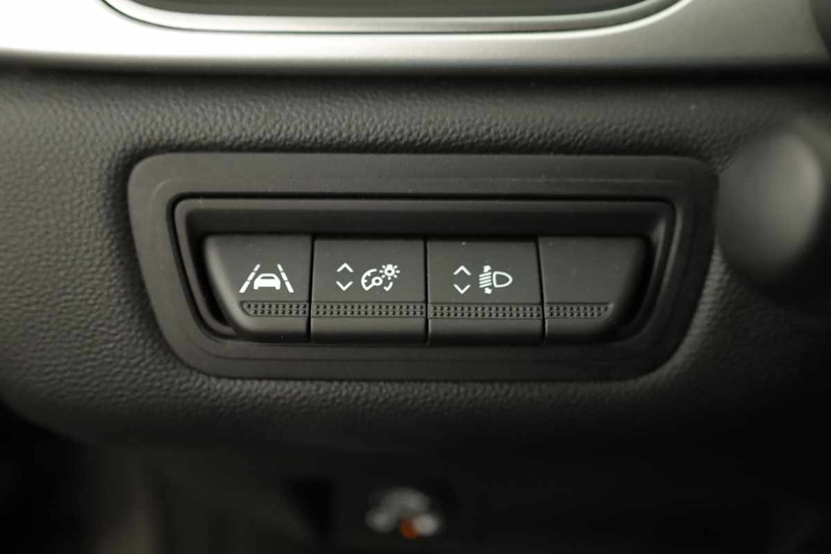 renault-captur-2024-gpl-999cc