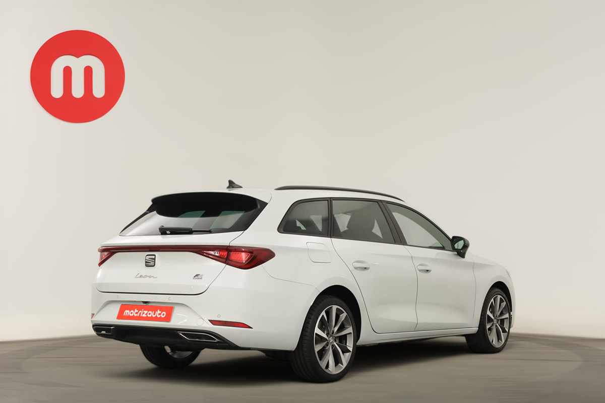 seat-leon-st-2025-hibrido-a-gasolina-1498cc