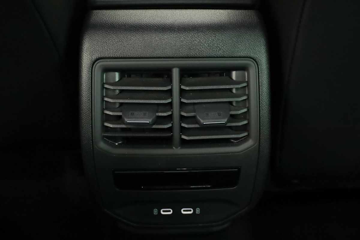 seat-leon-st-2025-hibrido-a-gasolina-1498cc