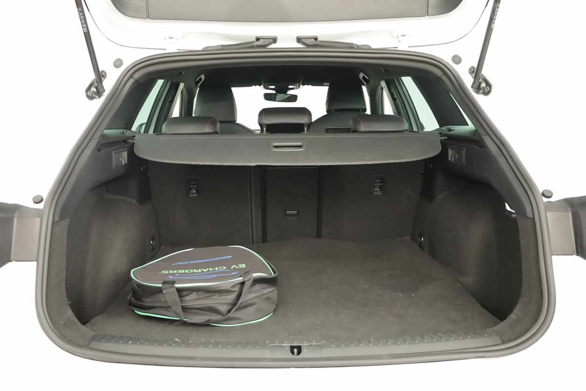 seat-leon-st-2025-hibrido-a-gasolina-1498cc