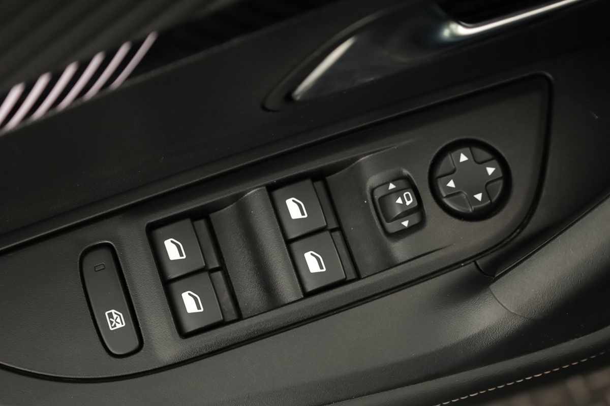 peugeot-2008-2025-gasolina-1199cc
