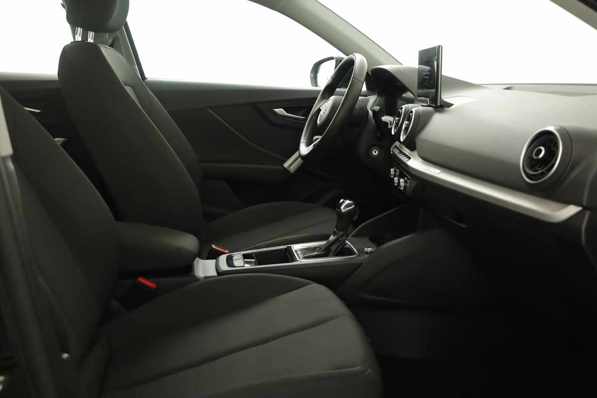audi-q2-2025-gasolina-1498cc