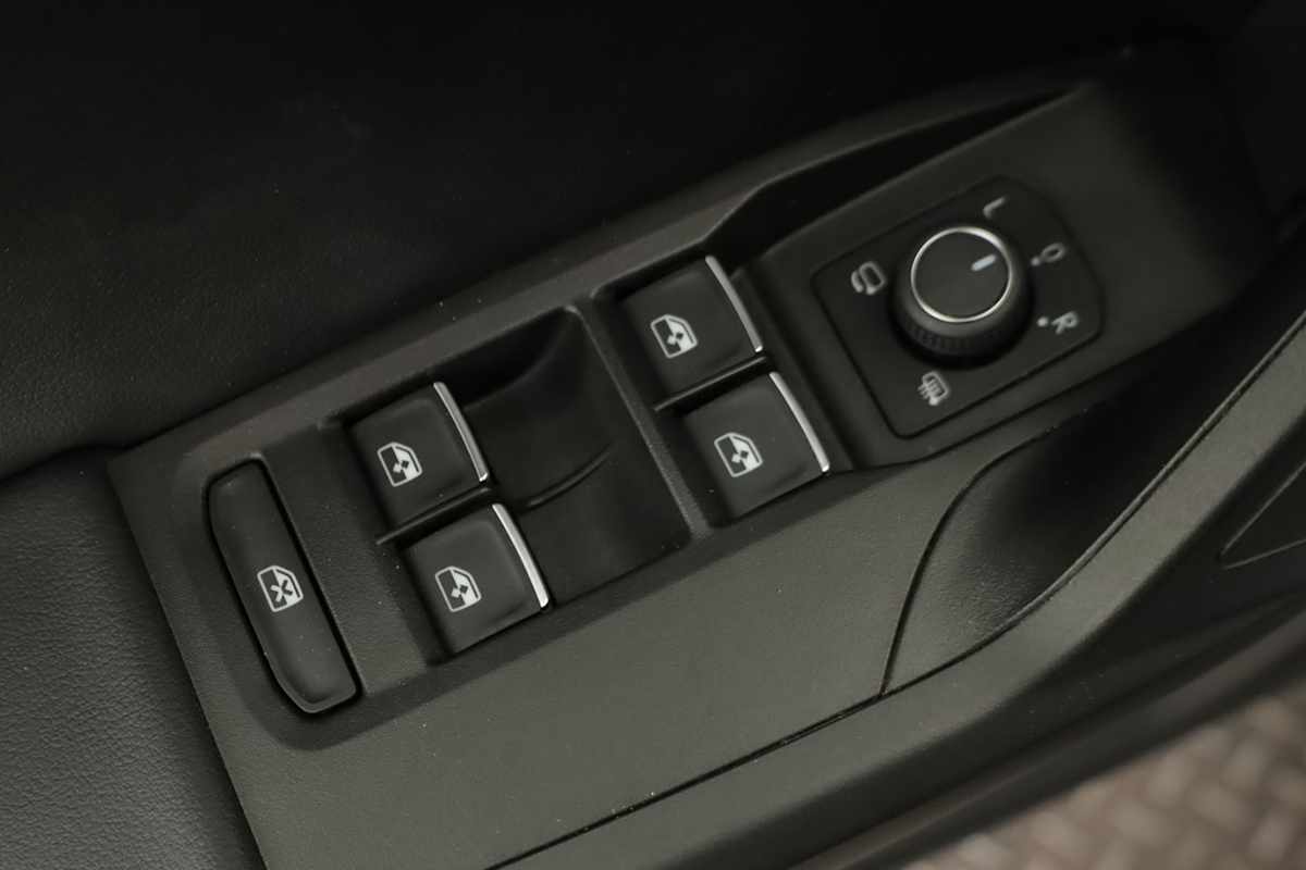 seat-leon-st-2025-hibrido-a-gasolina-1498cc