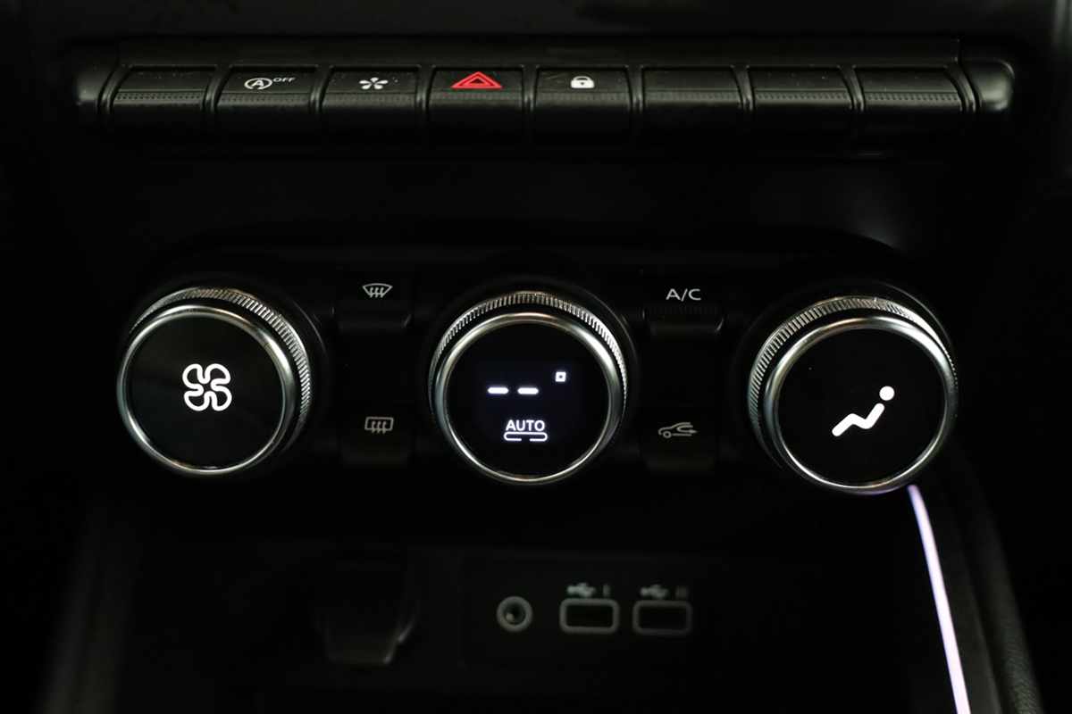 renault-clio-2024-gpl-999cc