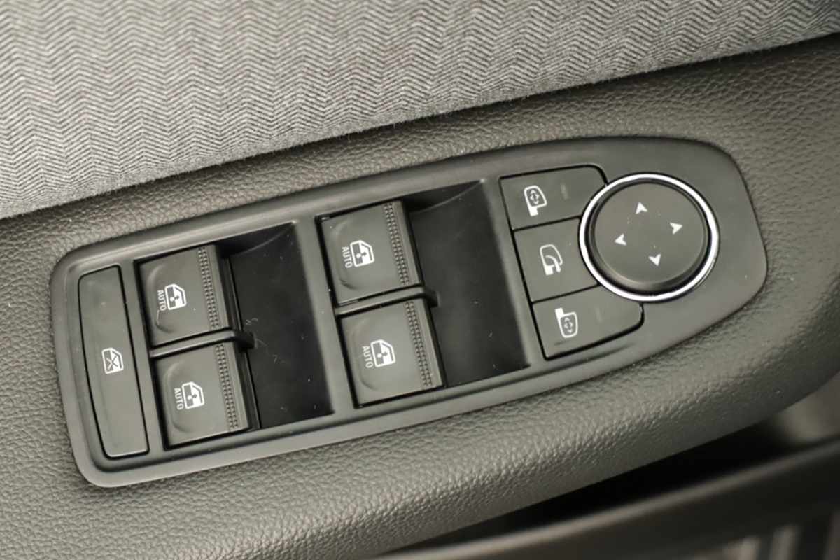 renault-clio-2024-gpl-999cc
