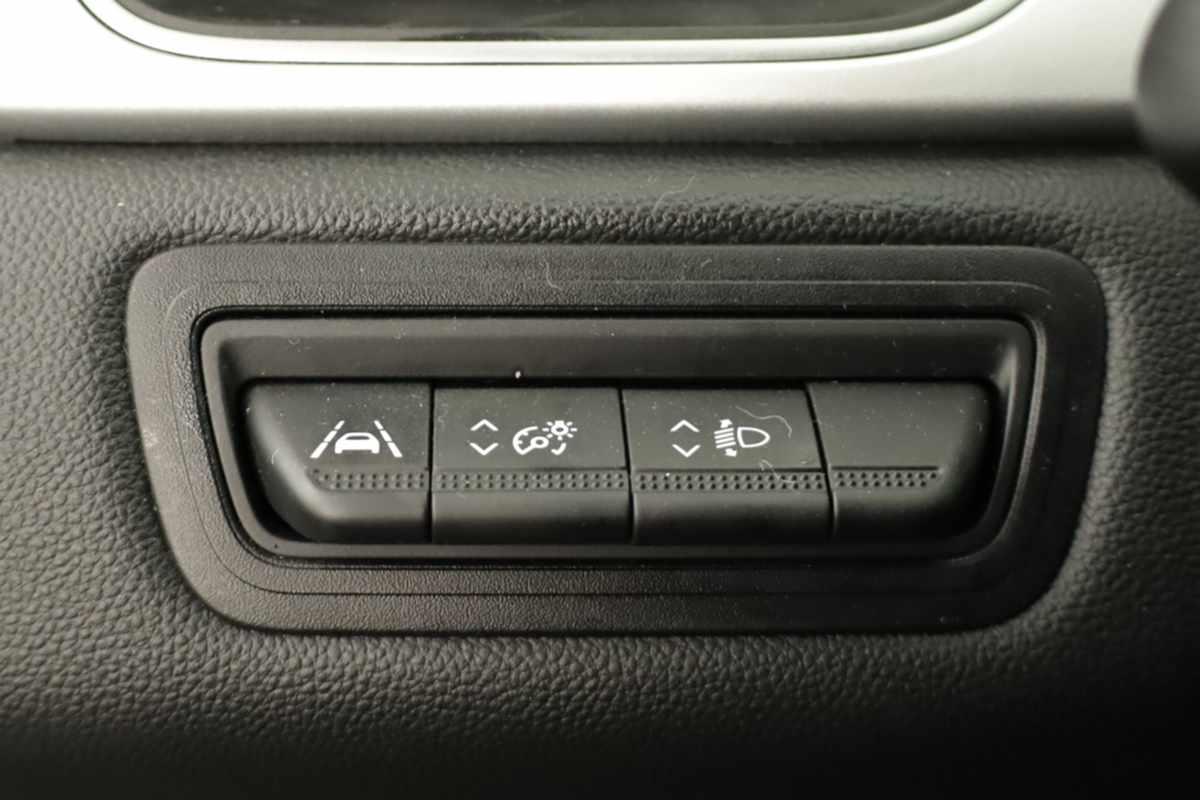 renault-captur-2024-gpl-999cc