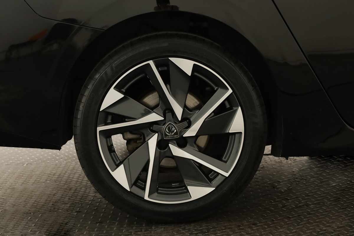 peugeot-308-sw-2024-gasolina-1199cc