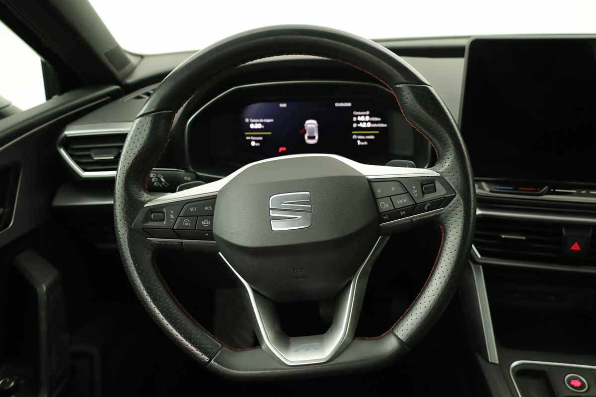 seat-leon-st-2025-hibrido-a-gasolina-1498cc
