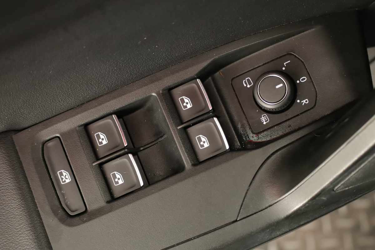 seat-leon-st-2025-hibrido-a-gasolina-1498cc