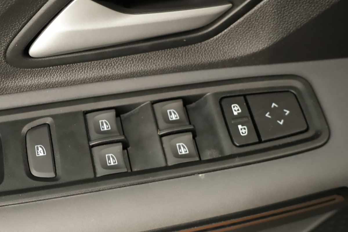 dacia-jogger-2025-gpl-999cc