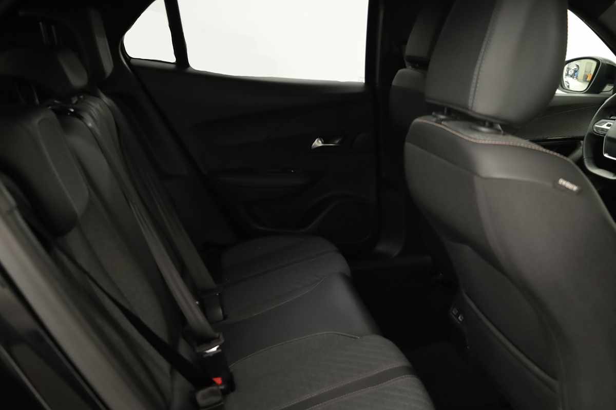 peugeot-2008-2025-gasolina-1199cc
