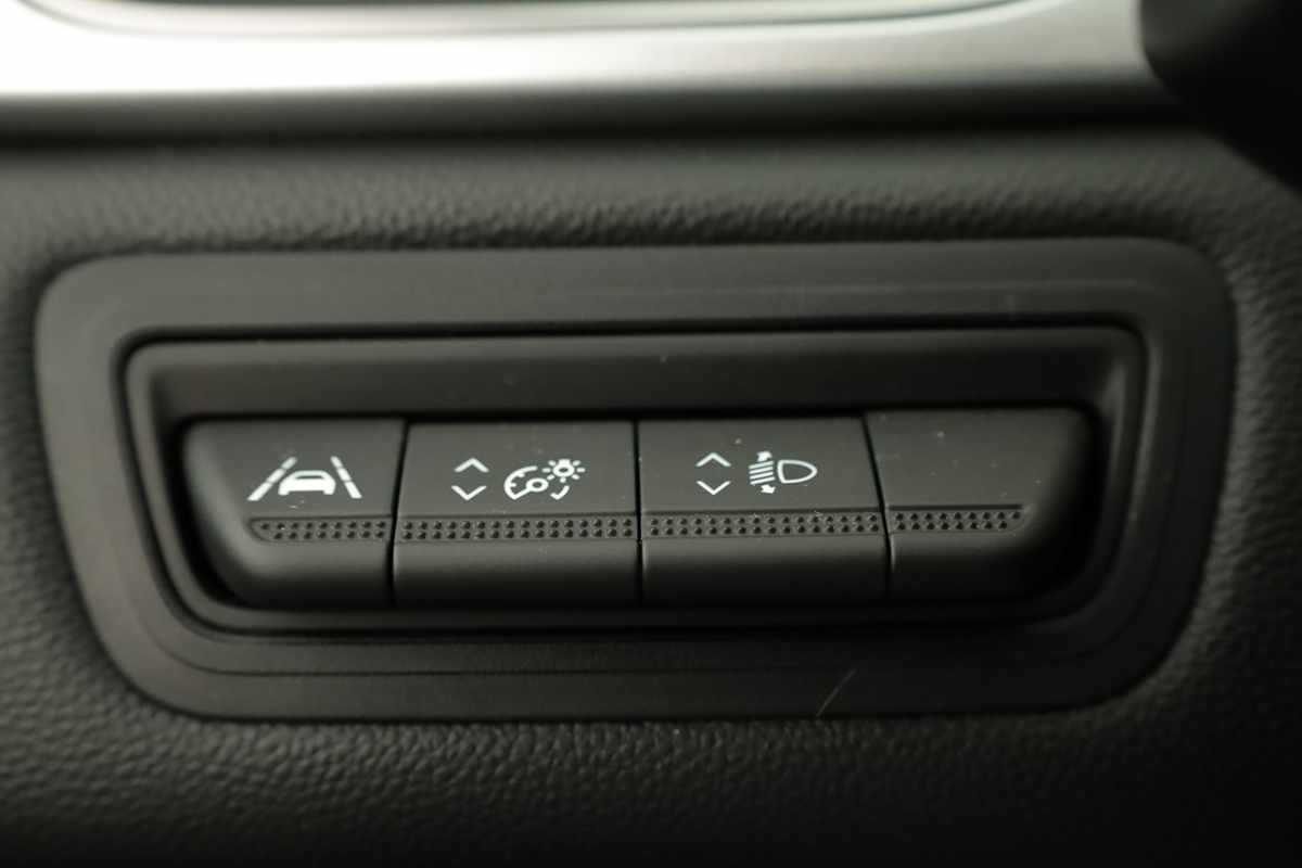 renault-captur-2024-gpl-999cc