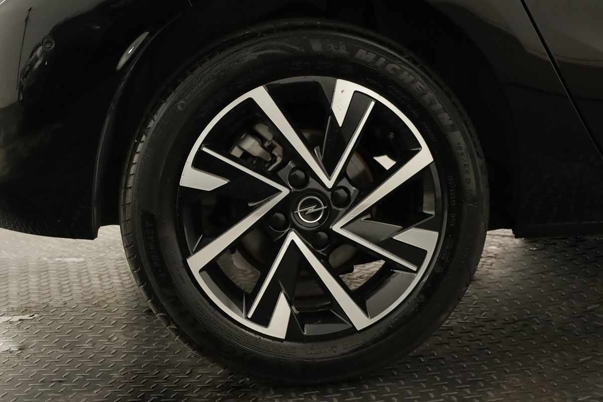 opel-corsa-2025-gasolina-1199cc