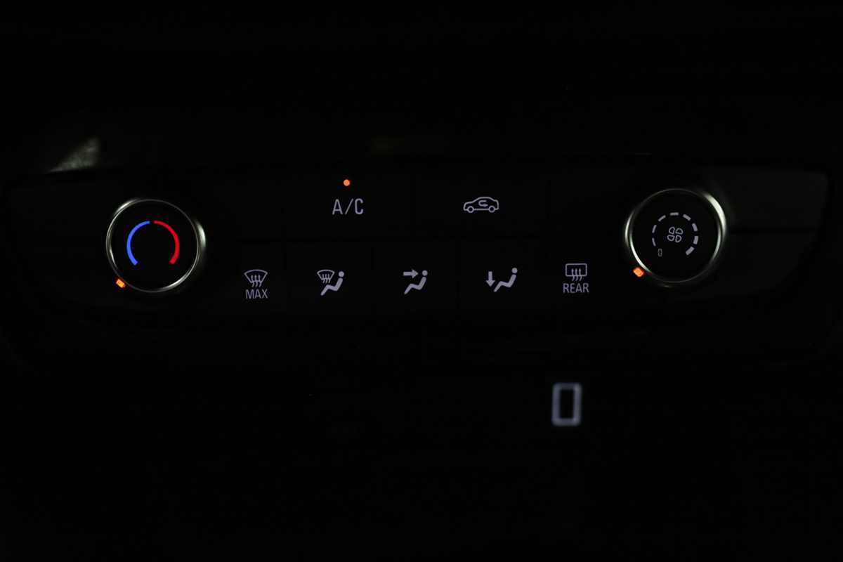 opel-corsa-2025-gasolina-1199cc