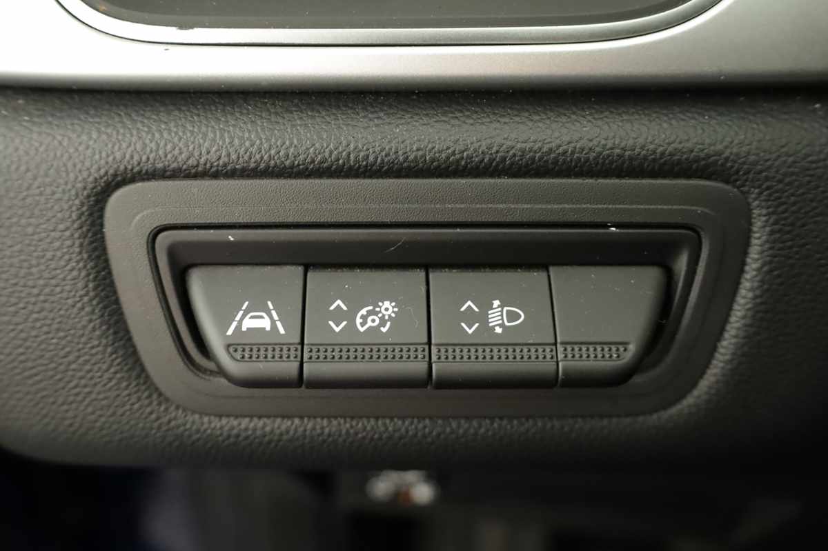 renault-captur-2024-gpl-999cc