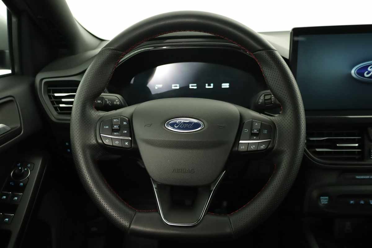 ford-focus-2025-gasolina-998cc