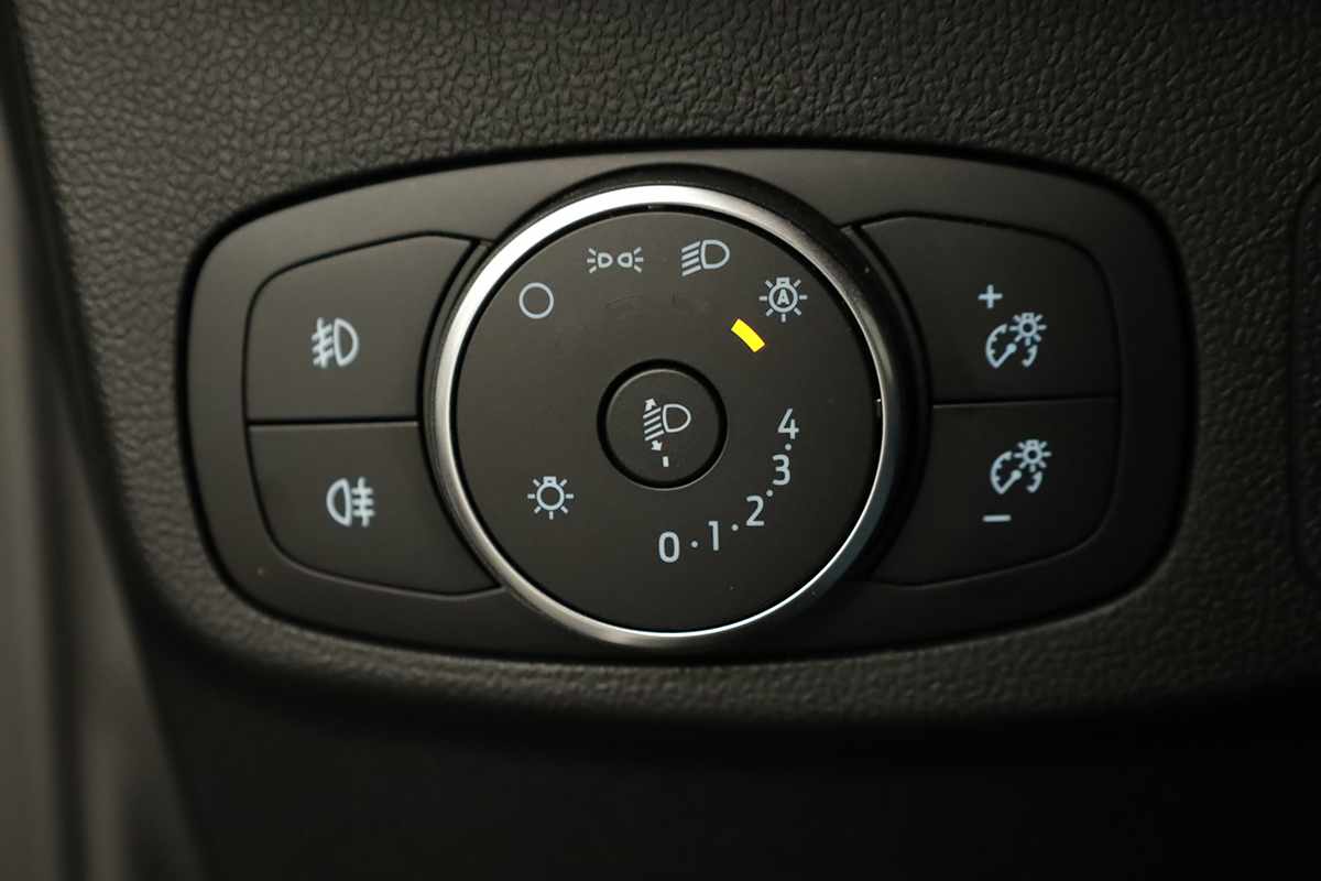 ford-focus-2025-gasolina-998cc