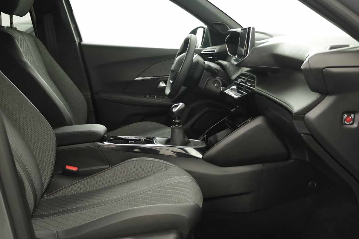 peugeot-2008-2025-gasolina-1199cc