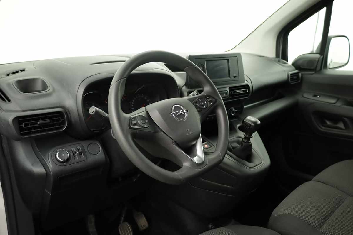 opel-combo-2024-diesel-1499cc