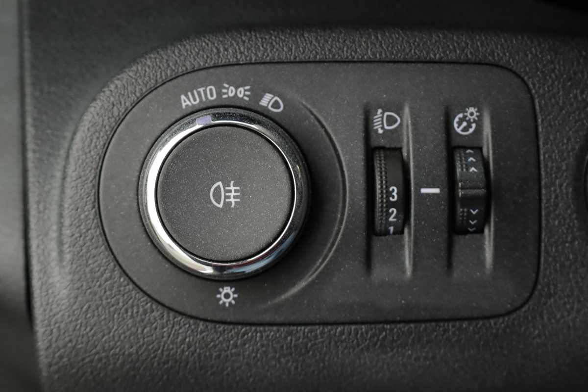 opel-combo-2024-diesel-1499cc