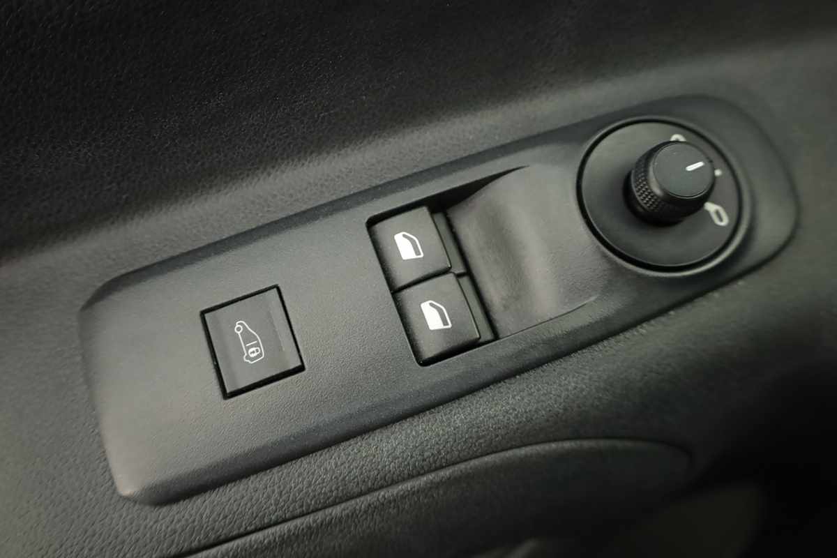 opel-combo-2024-diesel-1499cc
