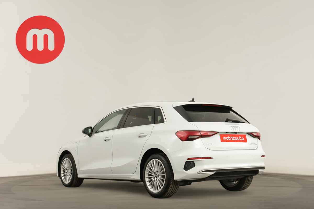 audi-a3-sportback-2024-hibrido-a-gasolina-1395cc