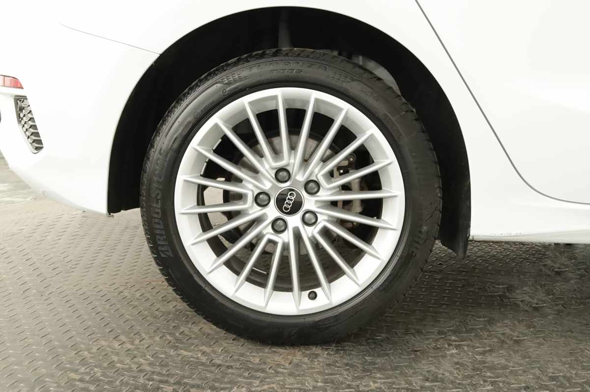 audi-a3-sportback-2024-hibrido-a-gasolina-1395cc