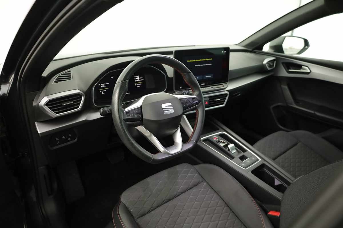 seat-leon-st-2025-hibrido-a-gasolina-1498cc