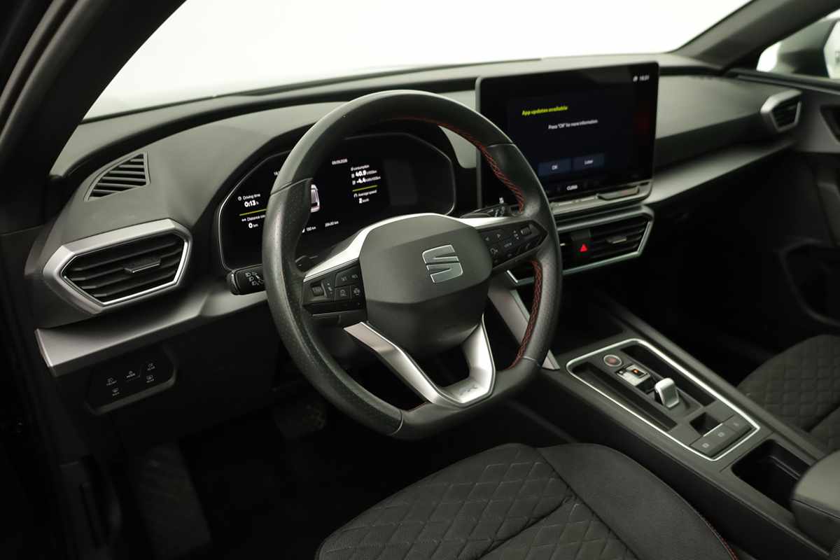 seat-leon-st-2025-hibrido-a-gasolina-1498cc