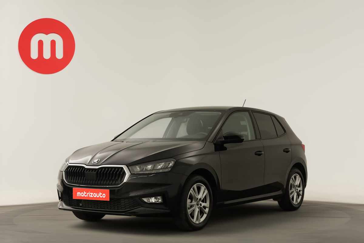 skoda-fabia-2025-gasolina-999cc