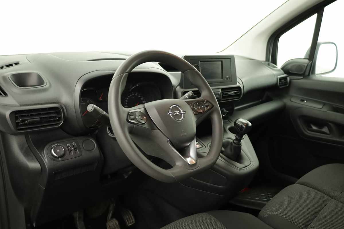 opel-combo-2024-diesel-1499cc
