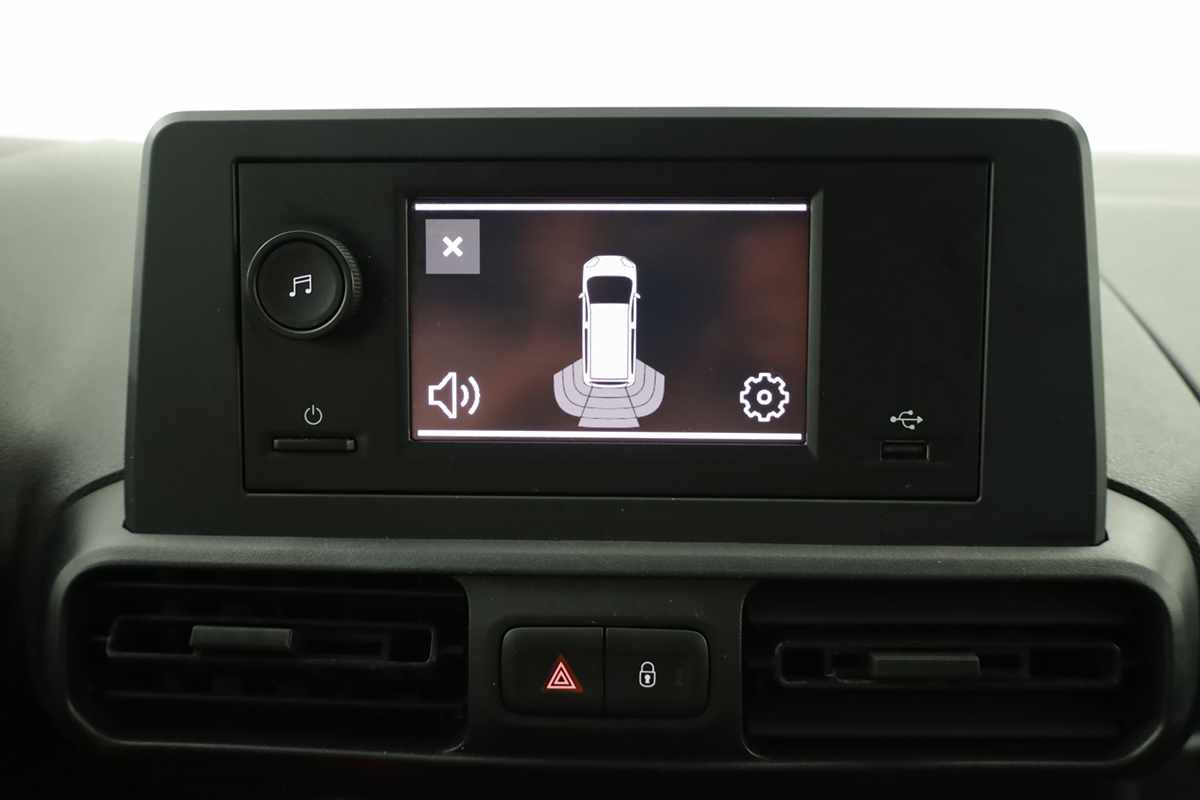 opel-combo-2024-diesel-1499cc