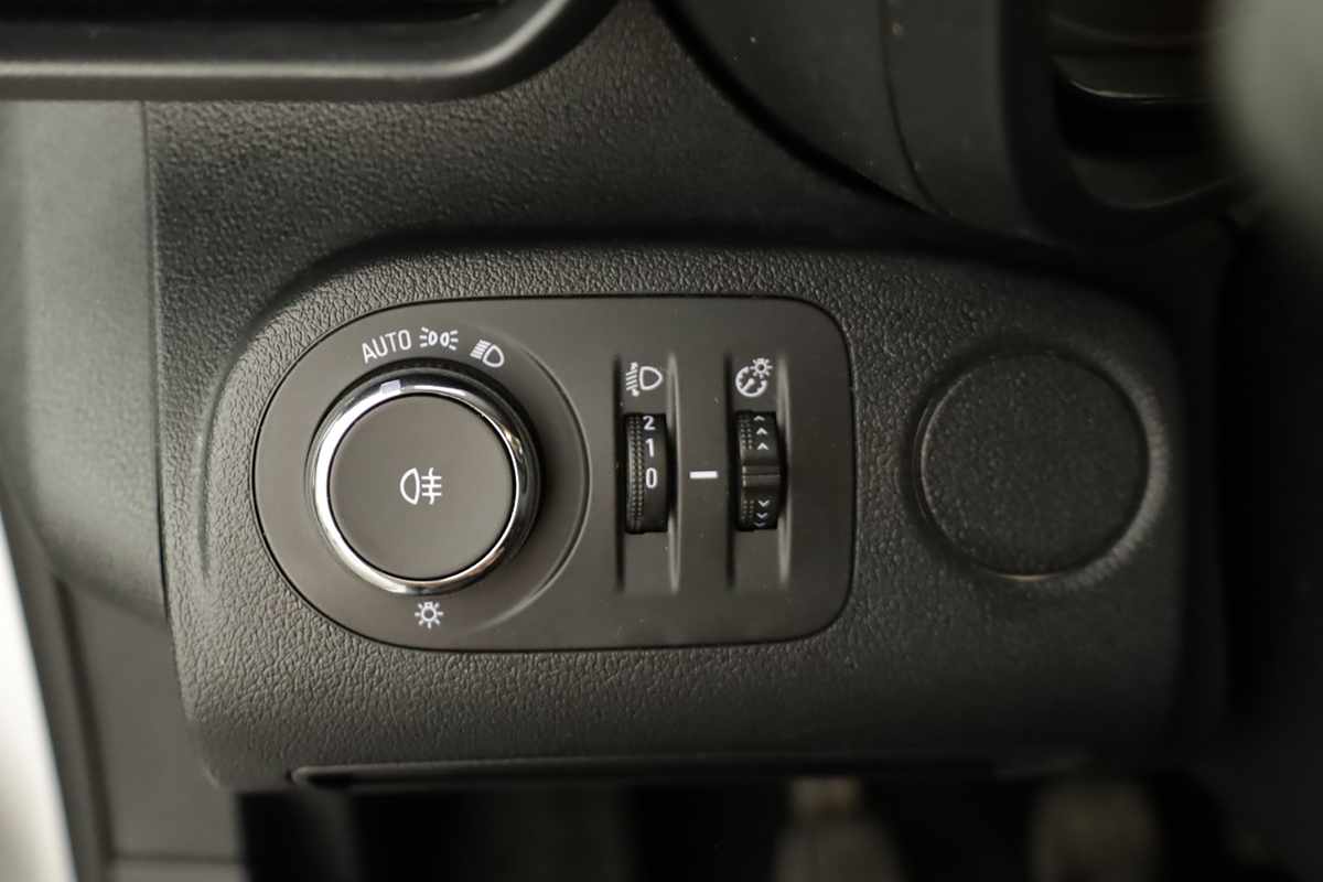opel-combo-2024-diesel-1499cc