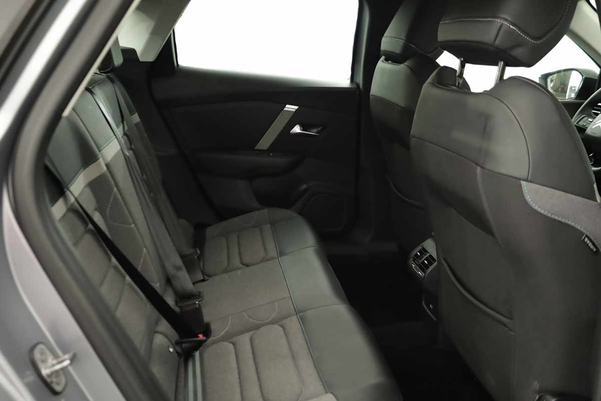 citroen-c4-2024-gasolina-1199cc