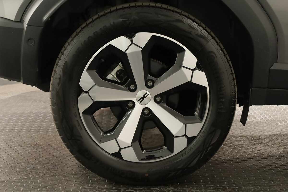 dacia-duster-2025-gpl-999cc