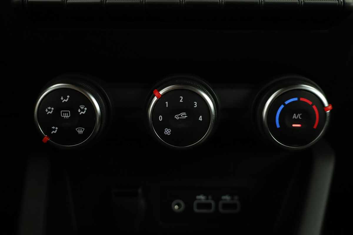 renault-clio-2024-gpl-999cc