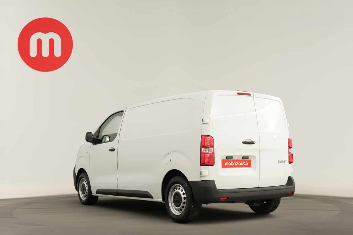 peugeot-expert-2024-diesel-1499cc