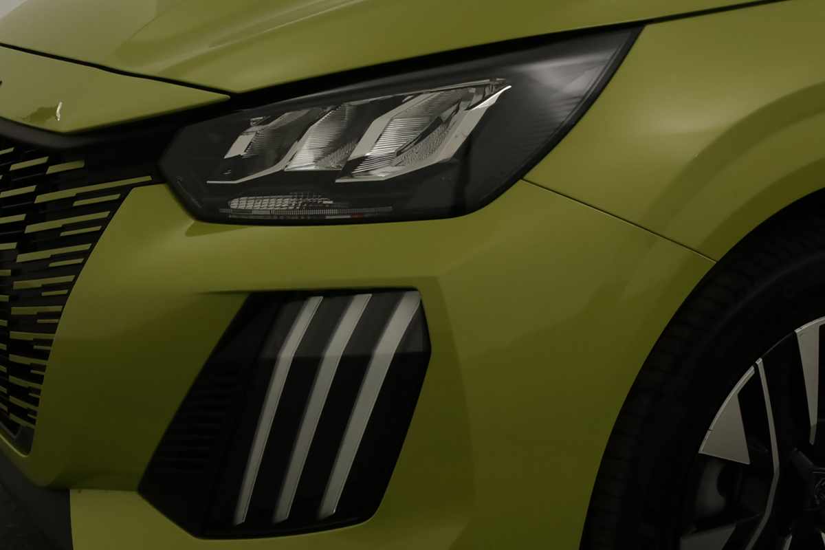 peugeot-e-208-2025-eletrico-0cc