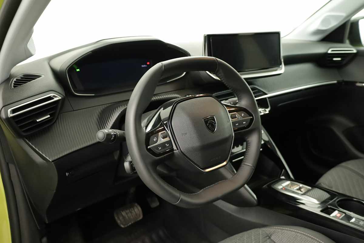 peugeot-e-208-2025-eletrico-0cc