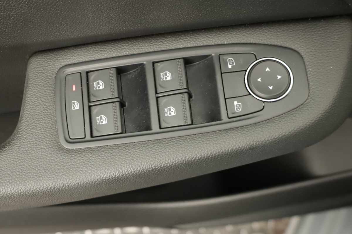 renault-clio-2024-gpl-999cc