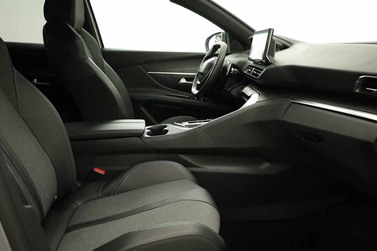 peugeot-3008-2024-hibrido-a-gasolina-1598cc