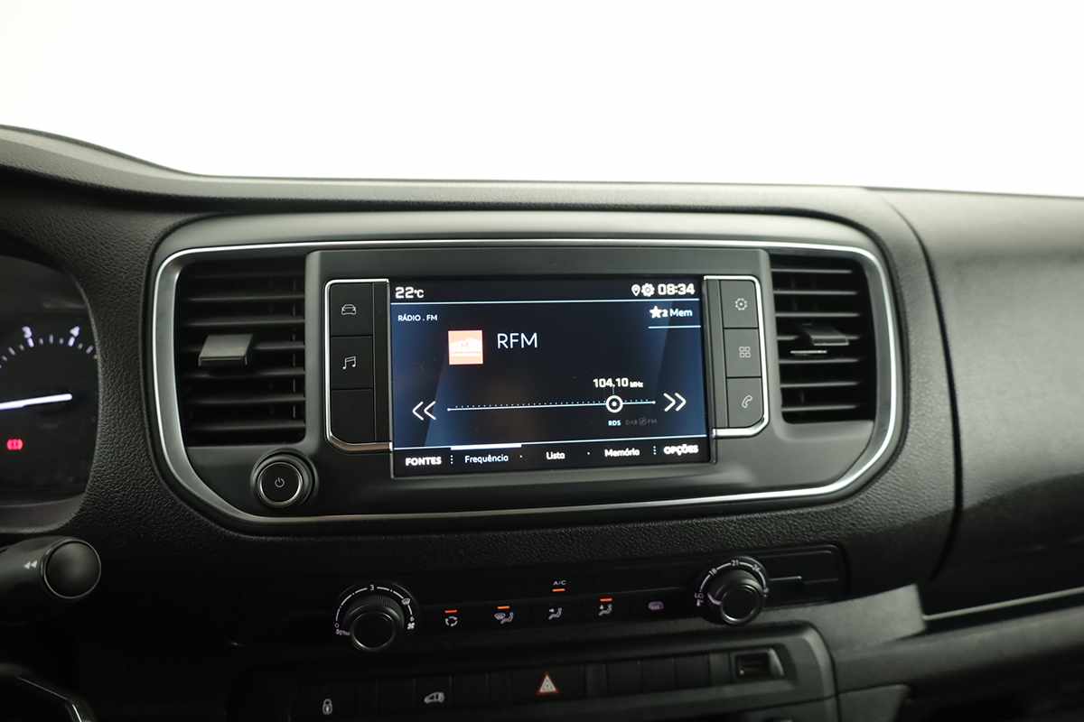 peugeot-expert-2023-diesel-1499cc