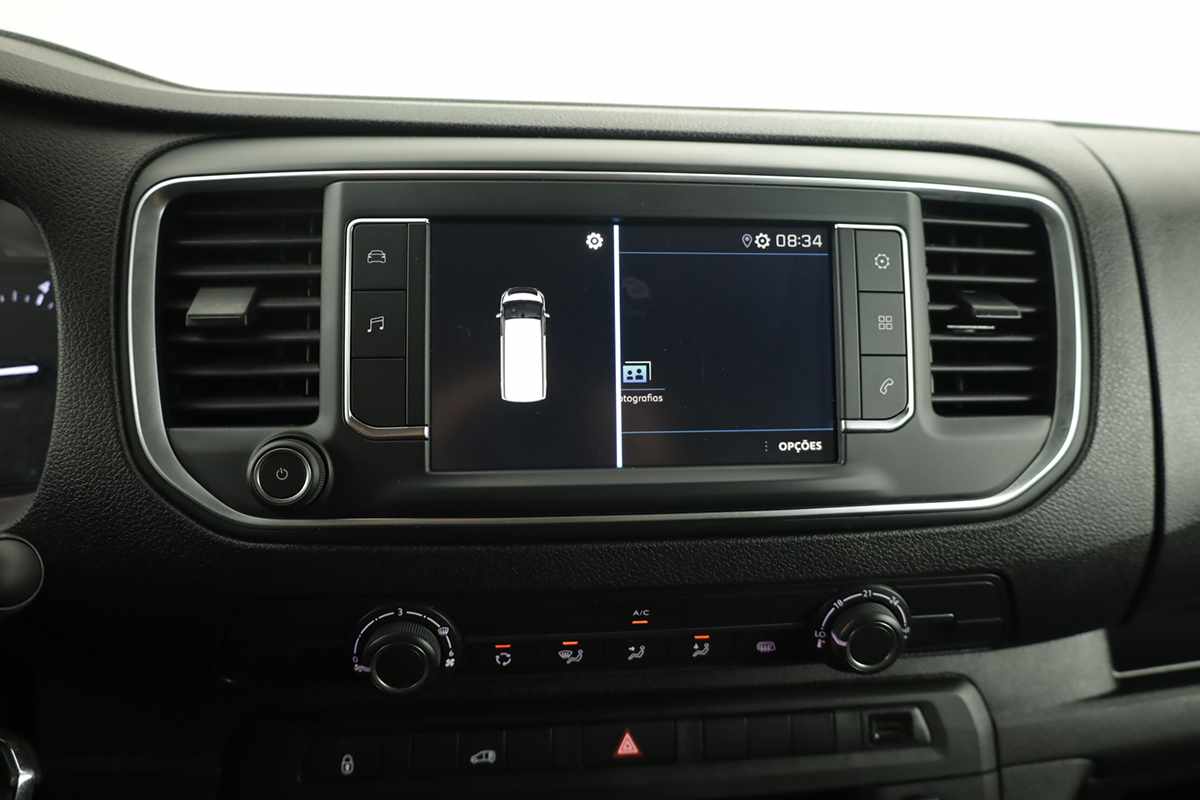 peugeot-expert-2023-diesel-1499cc